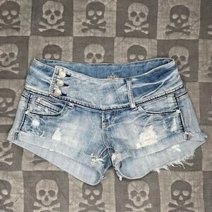 Gyaru grunge distressed denim